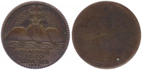 Kupfermedaille, 1907
Ungarn. einseitig, Magyar uszo Szövetseg, Dm 42 mm.. 24,26g
vz