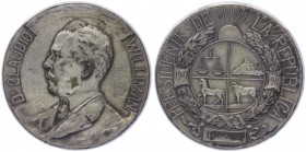 Bronzemedaille, o. Jahr
Uruguay. auf Dr. Claudio Williman, Präsident der Republik 1907 - 1911. 89,67g
ss