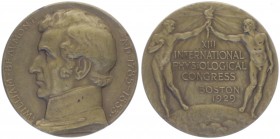 Bronzemedaille, 1929
USA. Boston, auf William Beaumont (1775 - 1853). 71,70g
vz