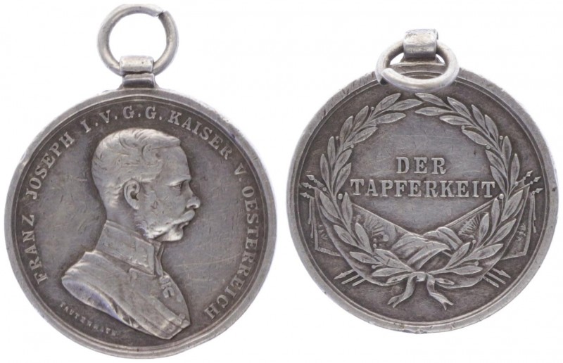 Franz Joseph I. 1848 - 1916
Silbermedaille, o. Jahr. auf die Tapferkeit mit orig...