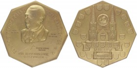 Bronzemedaille, 1956
Oktogonal, vergoldet, auf Wilhelm Ziebertz (Geflügelzüchter). Wien
347,51g
vz