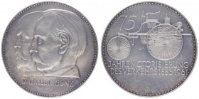 Silbermedaille, 1961
75 Jahre Motorisierung des Verkehrs 1886 - 1961, Dm 40 mm.. Wien
24,79g
vz
