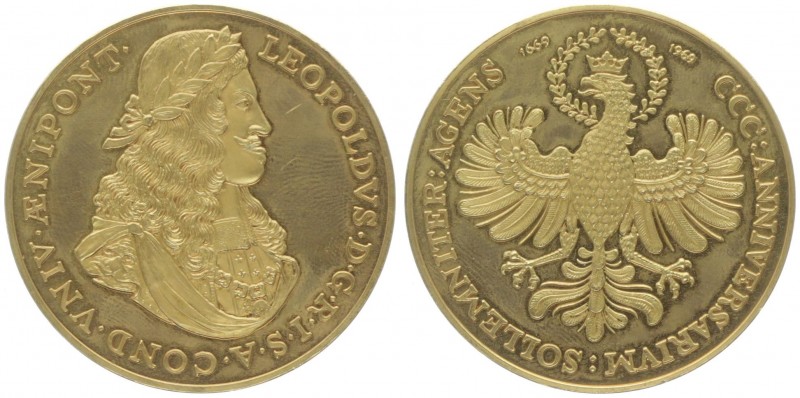 Bronzemedaille, 1969
von K.Bodlak, auf die 300 Jahrfeier der Universität. Brb. K...