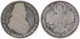Silbermedaille, 1969
Medaille Leopold I. 1669 - 1969 auf die Ausbeute Brixlegg.. Hall
27,81g
PP