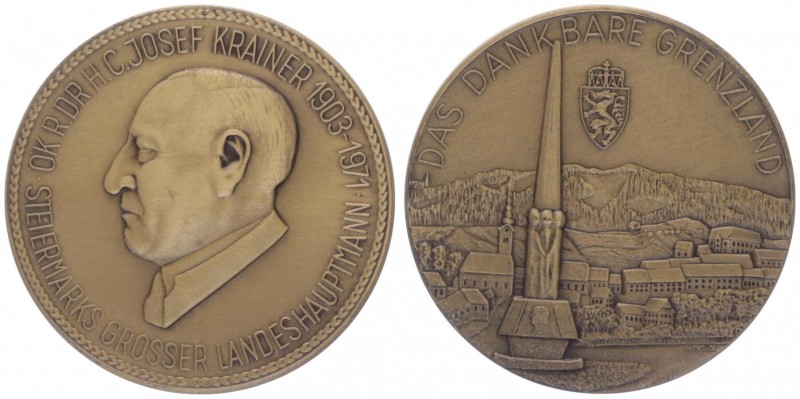 Bronzemedaille, 1971
Das Dankbare Grenzland // Dr. Josef Krainer, Dm 40 mm.. Wie...