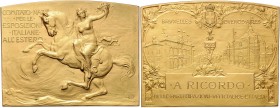 Italien Vittorio Emanuele III. 1900-1946 Bronze-Plakette 1910 vergoldet des italienischen Komitees für die Teilnahme an den Internationalen Ausstellun...