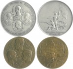 Schweden Gustav V. 1907-1950 Lot o.J. von 2 Stücken: Bronzemedaille 1914 (v. E. Lindberg) auf das skandinavische Dreikönigstreffen in Malmö (45,2mm 41...