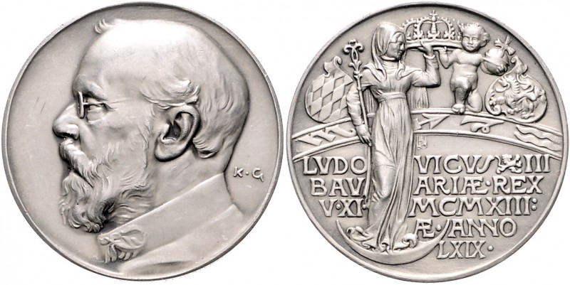 Medaillen von Karl Goetz Silbermedaille 1913 mattiert auf die Thronbesteigung vo...