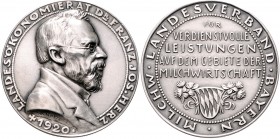 Medaillen von Karl Goetz Silbermedaille 1920 auf den Tod des Landesökonomen Dr. Franz Josef Herz, Verdienstmedaille des Milchwirtschaftlichen Landesve...