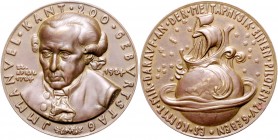 Medaillen von Karl Goetz Bronzemedaille 1924 auf den 200. Geburtstag von Immanuel Kant Kien. 316. Slg. Bö. 5791. 
40,5mm 33,9g f.st