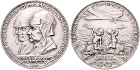 Medaillen von Karl Goetz Silbermedaille 1928 auf den ersten Ost-West-Ozeanflug von Hünefeld und Köhl mit der 'Bremen', i.Rd: BAYER. HAUPTMÜNZAMT. FEIN...