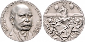 Medaillen von Karl Goetz Silbermedaille 1928 mattiert auf den 90. Geburtstag des Grafen Zeppelin, i.Rd: BAYER. HAUPTMÜNZAMT. FEINSILBER Kien. 408. Slg...