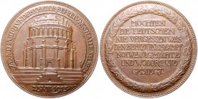 - Befreiungskriege 1813-1815 Bronzemedaille 1913 (v. Dasio) auf das 100-jährige Bestehen der Befreiungshalle in Kelheim/Bayern Weber 66. 
45,0mm 42,0...