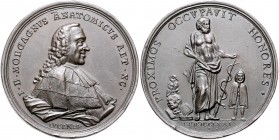 - Medicina in nummis Bronzemedaille 1771 (v. Lückner/Balugani) auf den Tod von Giovanni Battista Morgagni 1682-1771, Professor in Padua Brett. 786. 
...