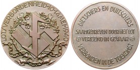- Allgemeine Medaillen Bronzemedaille 1940 der nationalsozialistischen Bewegung der Niederlande, auf die gemeinsame Verbundenheit in der Zukunft beide...