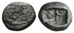 Kings of Lydia, Kroisos (c. 564/53-550/39 BC). AR Sixth Stater (8.5mm, 1.55g). Sardes. Confronted foreparts of lion r. and bull l. R/ Two incuse squar...