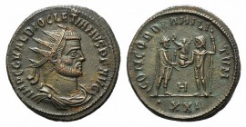 Diocletian (284-305). Radiate (20mm, 4.01g, 6h). Heraclea, 284-305. Radiate, draped and cuirassed bust r. R/ Emperor standing r., holding sceptre, rec...