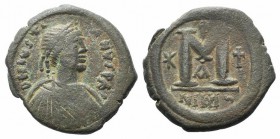 Justin I and Justinian I (527). Æ 40 Nummi (30mm, 16.60g, 6h). Nicomedia. Diademed, draped and cuirassed bust of Justin r. R/ Large M; cross above, st...