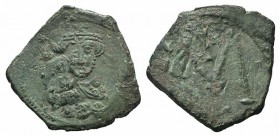 Constans II (641-668). Æ 40 Nummi (25mm, 3.81g, 6h). Syracuse, 641-647. Crowned, beardless bust facing, wearing chlamys, holding globus cruciger. R/ L...