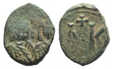 Leo V and Constantine (813-820). Æ 20 Nummi (20mm, 3.91g, 6h). Syracuse, 817-820. Crowned half-length facing busts of Leo V, bearded, and Constantine,...