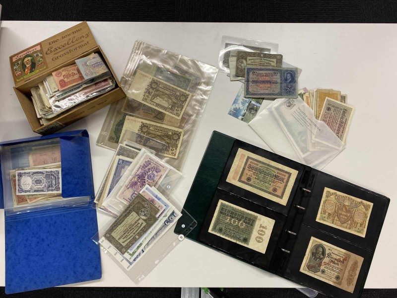 * Umfangreiche Sammlung Notgeld Deutschland sowie Banknoten des Deutschen Kaiser...