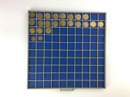 23 Goldmünzen Frankreich. Dabei 2 x 5 Francs und 21 x 20 Francs verschiedene Jahrgänge. Zusammen ca. 124,7 g. f.