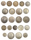 * Umfangreiche und vielseitige Münzsammlung alle Welt untergebracht auf 35 Tablaren, 1 Münzkoffer sowie 2 Münzalben. Dabei 14 Kreuzer 1793 Freiburg, 2...