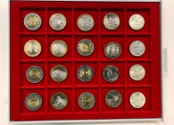 * Partie Schweizer Kurs- und Gedenkmünzen von 1 Rappen bis 20 Franken untergebracht in 9 Alben mit hohem Nominalwert und hohem Silberanteil. Dazuauch ...