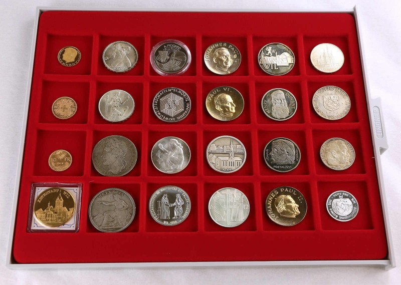* Kleine Partie Münzen Schweiz mit Goldanteil. Dabei 1 x 10 Franken 1915 Vreneli...