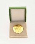 * 3 Goldmedaillen Schweiz zu verschiedenen Anlässen. Zusammen ca. 71,4 g.f.