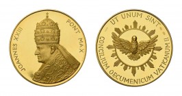 * 2 Goldmedaillen Vatikan, o. J., gestaltet von Bildhauer R. Signorini, herausgegeben anlässlich des II. Ökumenischen Vatikanischen Konzils. Zusammen ...