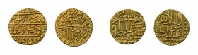 Zwei prächtige Goldmünzen aus Indiens Kaiserzeit.2 Goldmünzen Indien, Moghul-Kaiser. Akbar, Mohur 984 (1577/78) Münzstätte Ahmadabad und Shah Jahan, M...