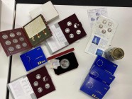 * Umfangreiche Sammlung von ca. 350 ECU-Münzen der 1990er Jahre aus verschiedenen Ländern wie z.B. Luxemburg, Schweden, Frankreich, Norwegen, Schweiz,...
