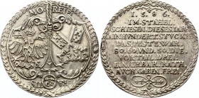 German States Regensburg - Reichsstadt 1 Guldenthaler 1586
Dav# 114; Beckenbauer# 4112; Silver 24,43g.; As: In cartouches the coats of arms linked wi...