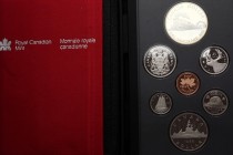 Canada Set of 7 Coins 1986 
With Silver; Comes in Original Leather Box & Certificate