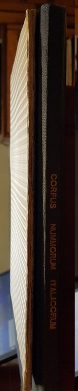 LOT 5 publications on the Pavia mint in photocopies (Sold as is, no returns)