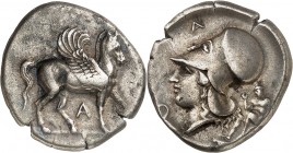 EPIRE. AMBRACIE. (432-342 avt. JC) (Colonie de Corinthe). Statère (8,25 g) .
A/ Pégase à droite les ailes repliées. Dessous, A.
R/ Tête casquée d'At...