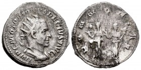 Trajano Decio. Antoniniano. 250-251 d.C. Roma. (Spink-9378). (Ric-21b). Rev.: PANNONIAE. Dos Pannonias con dos estandartes. Ag. 4,07 g. MBC-. Est...25...
