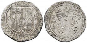 Fernando e Isabel (1474-1504). 4 reales. Sevilla. (Cal-564). Ag. 13,49 g. Escudo entre S y IIII, en reverso ensayador d cuadrada. MBC-. Est...120,00. ...