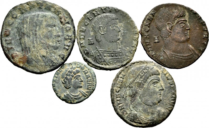 Lote de 5 monedas del Imperio Romano, Contiene Theodora, Decencio, Magnencio (2,...