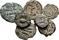 Lote de 7 monedas del Califato Omeya, 7 Felus diferentes. Ae. A EXAMINAR. Est...80,00.