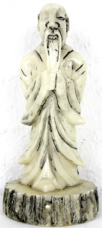 China
Varia
Speckstein-Figur (Steatit) eines Mannes mit langem Bart und Gewand...