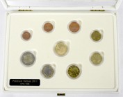 Italien-Kirchenstaat
Johannes Paul II., 1978-2005
Premium Goldsatz 2011 mit den Kursmünzen von 1 Cent bis 2 Euro kpl. Und Goldmedaille a.d. Seligspr...