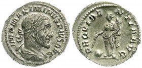 Kaiserzeit
Maximinus I. Thrax, 235-238
Denar 235/238. Bel., drap. Brb. r./PROVIDENTIA AVG, Providentia steht l. vorzüglich/Stempelglanz, schöne Pati...