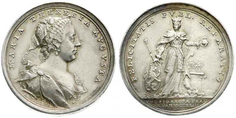 Haus Habsburg
Maria Theresia, 1740-1780
Silbermedaille 1743 v. Wideman, a.d. b...