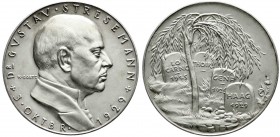 Münchner Medailleure
Karl Goetz
Silbermedaille 1929 a.d. Tod Gustav Stresemanns. 36 mm. 19,74 g. vorzüglich/Stempelglanz, kl. Kratzer