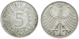 Kursmünzen
5 Deutsche Mark Silber 1951-1974
1957 G. prägefrisch/fast Stempelglanz, selten in dieser Erhaltung