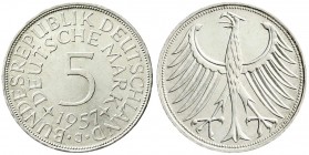 Kursmünzen
5 Deutsche Mark Silber 1951-1974
1957 J. fast Stempelglanz, winz. Kratzer