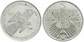 Gedenkmünzen
5 Deutsche Mark, Silber, 1952-1979
Germanisches Museum 1952 D. vorzüglich, kl. Kratzer, kl. Flecken
