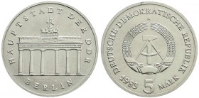 Gedenkmünzen der DDR
5 Mark 1983, Brandenburger Tor. Auflage nur 3000 Ex. fast Stempelglanz, selten